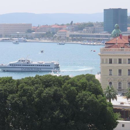Split Apartments Trpimira Street Экстерьер фото