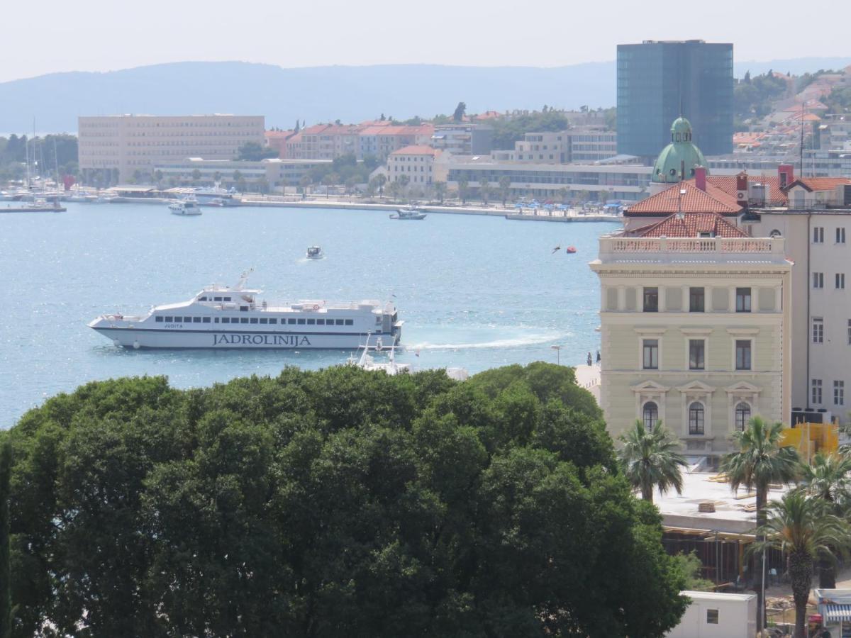 Split Apartments Trpimira Street Экстерьер фото