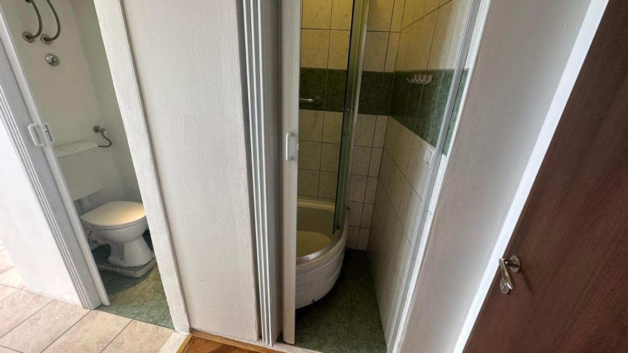 Split Apartments Trpimira Street Экстерьер фото
